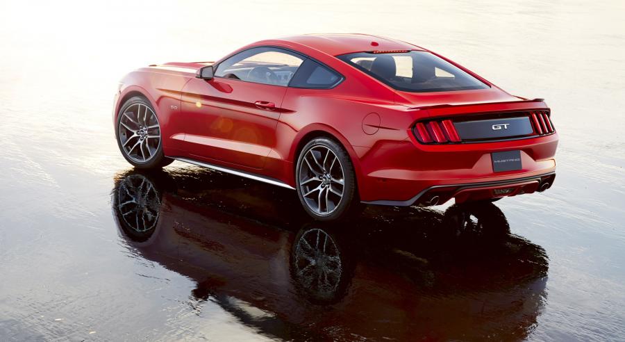  Ford Mustang GT 2015 года  (фото 79 из 93)